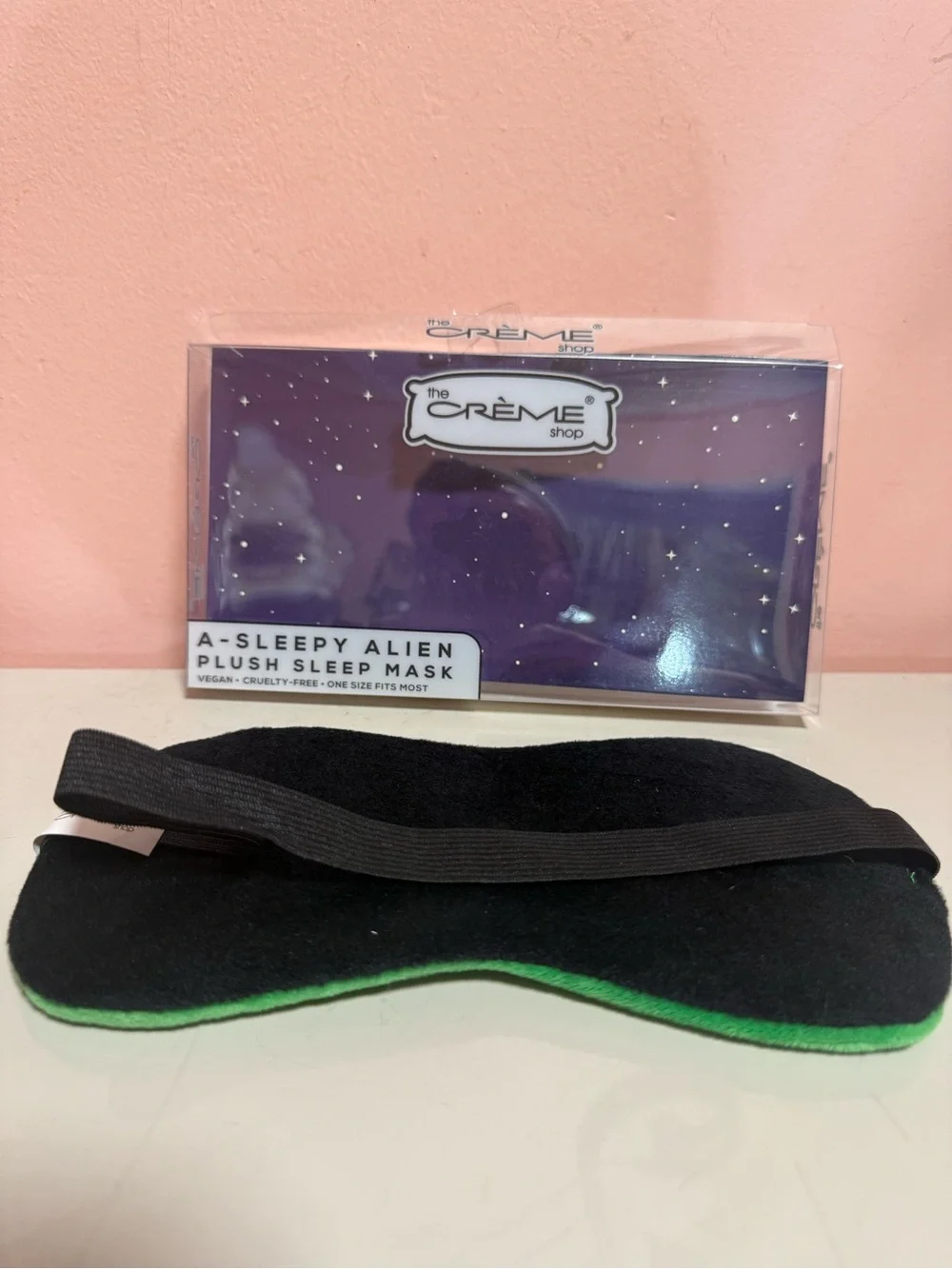 The Crème Shop A-Sleepy Alien Plush Sleep Mask One Size Green/Black